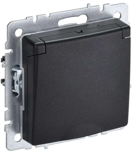 BRITE Розетка с заземлением со шторками с кр. 16А IP44 РСбш10-3-44-БрЧ черный | BR-R16-16-44-K02 | IEK — фото