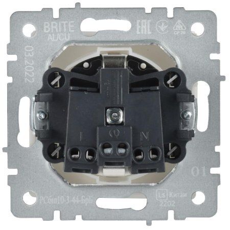 BRITE Розетка с заземлением со шторками с кр. 16А IP44 РСбш10-3-44-БрБ белый | BR-R16-16-44-K01 | IEK — фото