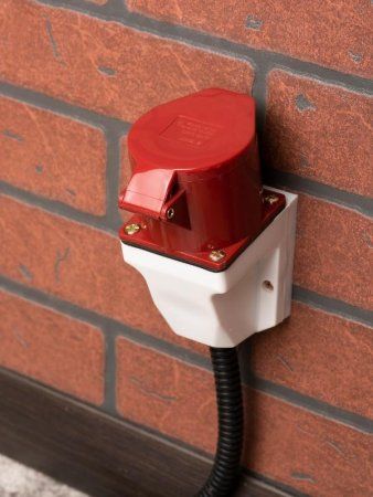 Розетка стационарная наружная 125 3Р+РЕ+N 32А 380В IP44 EKF PROxima | ps-125-32-380 | EKF — фото
